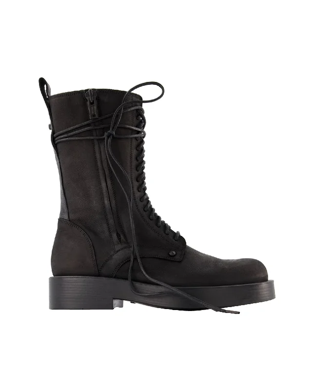 Weekend Extravaganza: Shop Now Maxim Ankle Boots in Black Leather